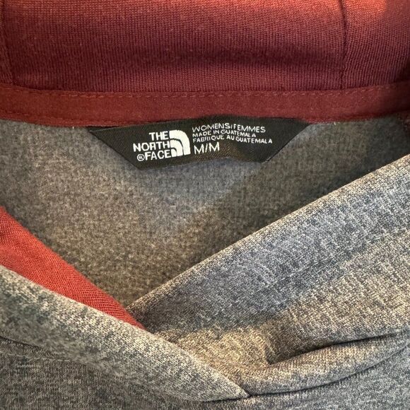 The North Face Hoodie Women Size M Pullover Hiking Grey Red Shirt Jacket - Picture 2 of 8